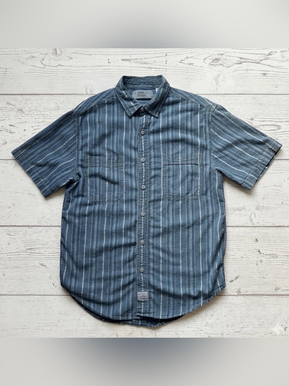 Levi Strauss Signature Blue & White Striped Seersucker Shirt Men’s Medium